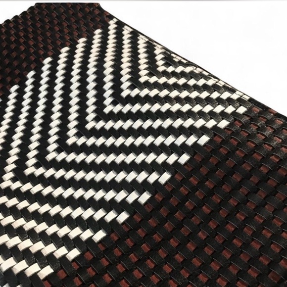 NWOT Xhilaration Clutch Wristlet Handbag - Picture 4 of 4